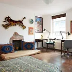 Boutique Flat - Central London